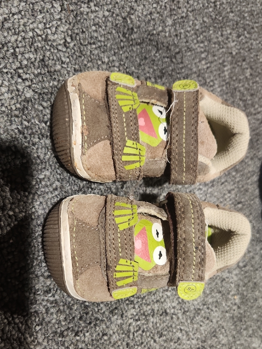 Kermit The Frog Stride Rite Velcro Baby Shoes